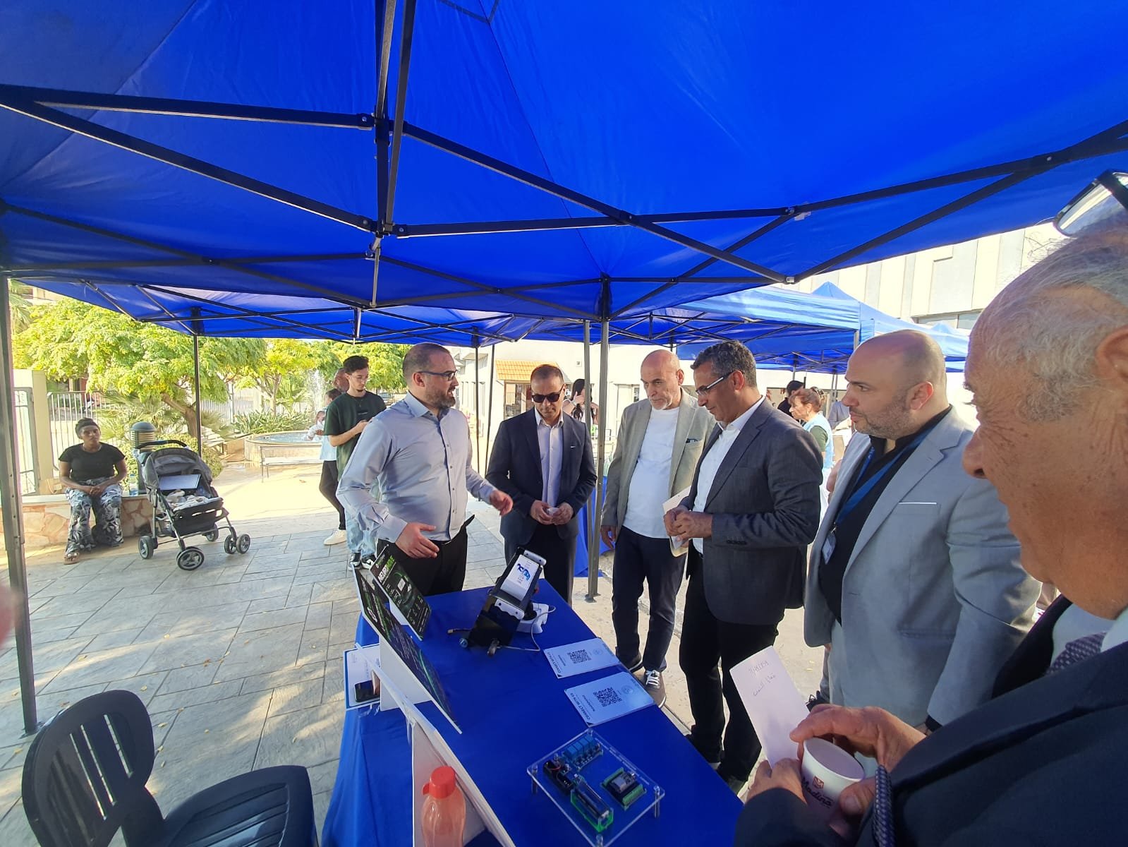 Makerzverse sharing electronics projects with visitors at the MUBS Entrepreneurs Showcase